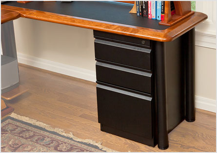 https://www.carettaworkspace.com/upload/images/products/features/artistic_desk/file-cabinet-under-return.jpg