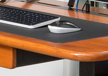 Logo Desk Top Features