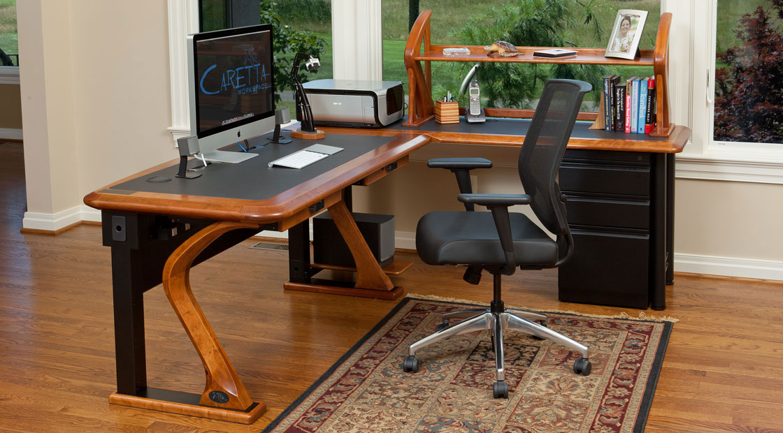 https://www.carettaworkspace.com/upload/images/slideshow/l-shaped-desk.jpg